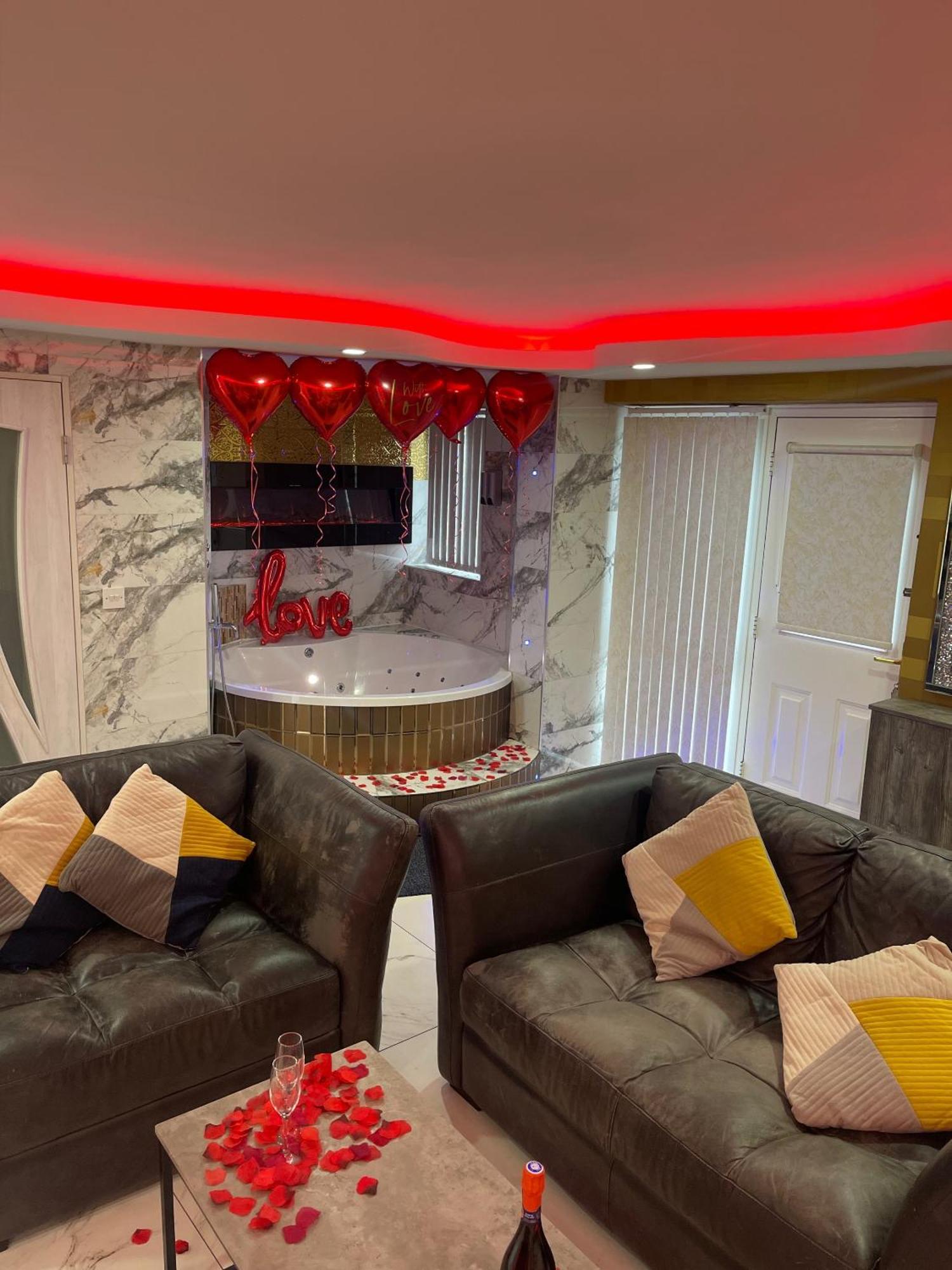 Livit Serviced Apartments Бредфорд Екстер'єр фото